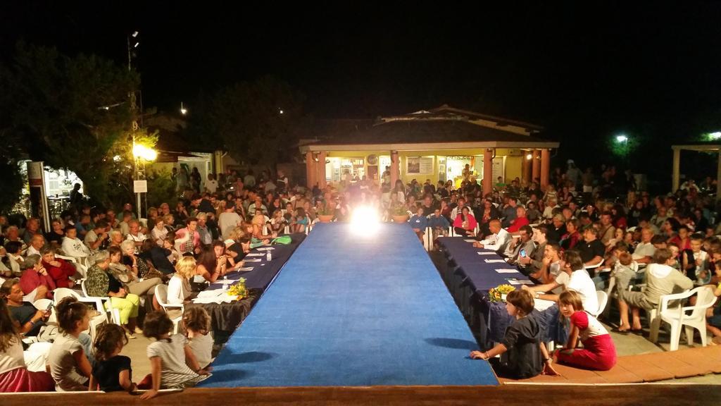 Le Esperidi Camping Ecoresort Marina Di Bibbona Buitenkant foto