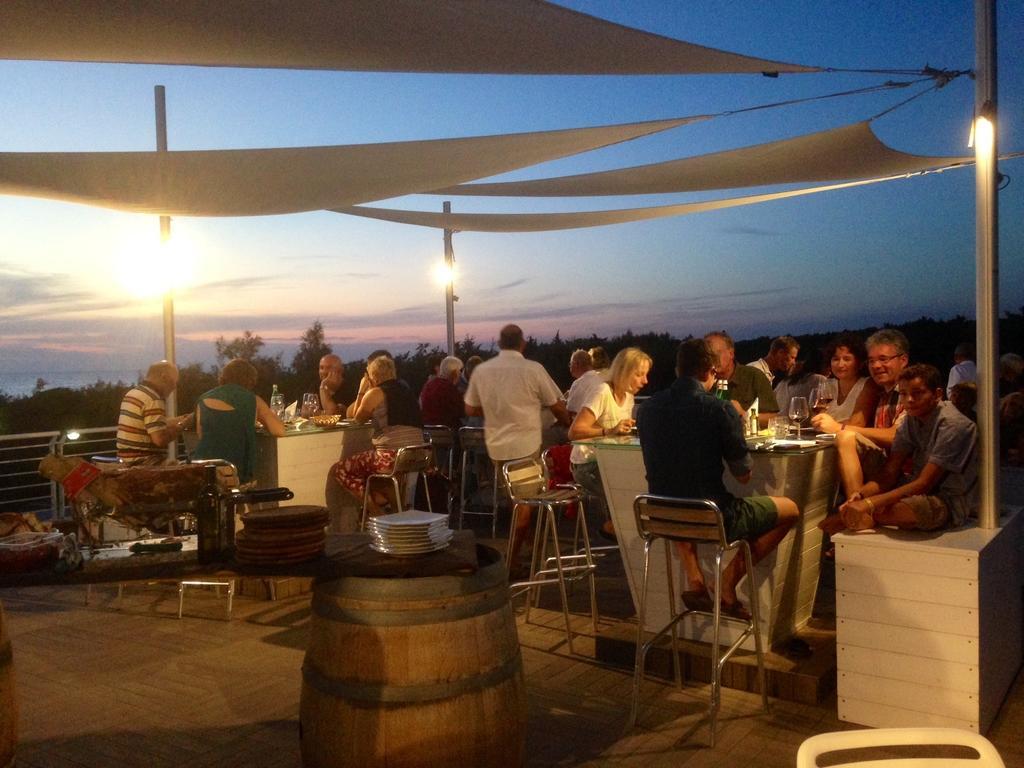 Le Esperidi Camping Ecoresort Marina Di Bibbona Buitenkant foto