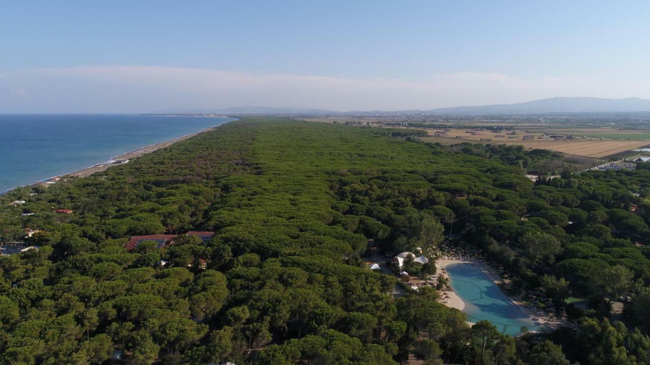 Le Esperidi Camping Ecoresort Marina Di Bibbona Buitenkant foto